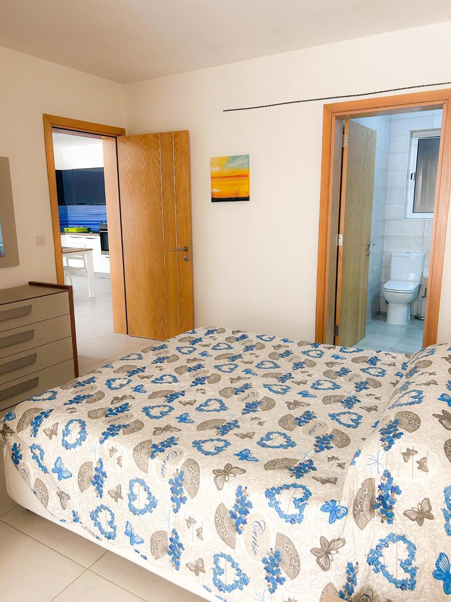 St Pauls Bay 2 Bedrooms Apartament *